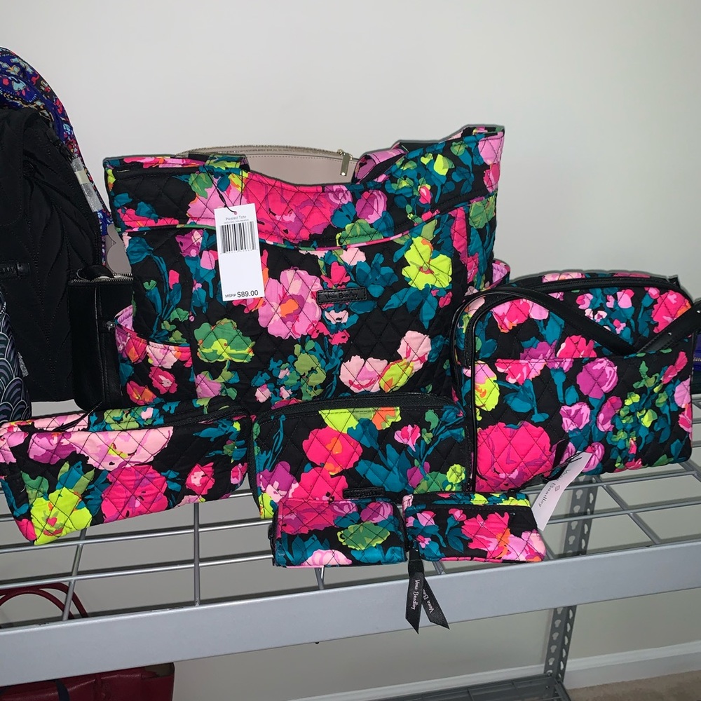 Vera Bradley set